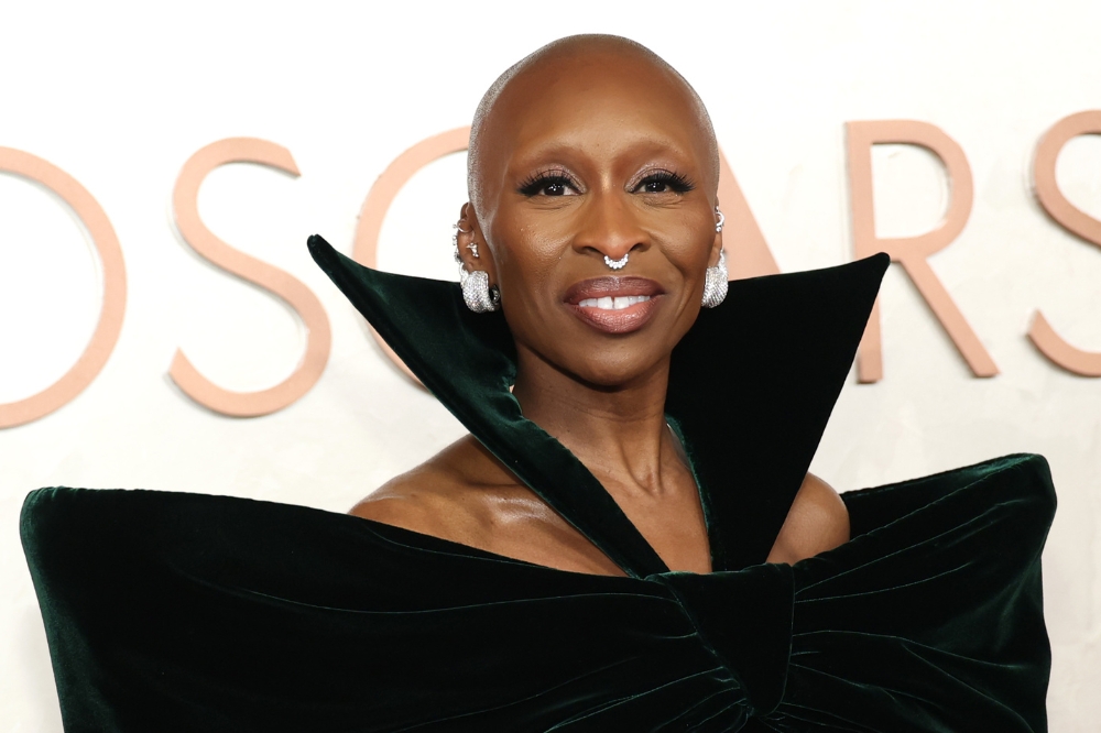 Cynthia Erivo no tapete vermelho do Oscar 2025