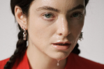 Lorde reúne multidão em Nova York para prévia de música de nova fase