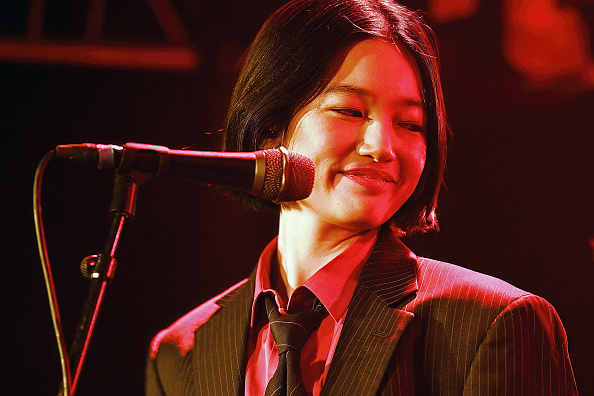 Chloe Qisha fazendo show no Eurosonic Noorderslag Festival