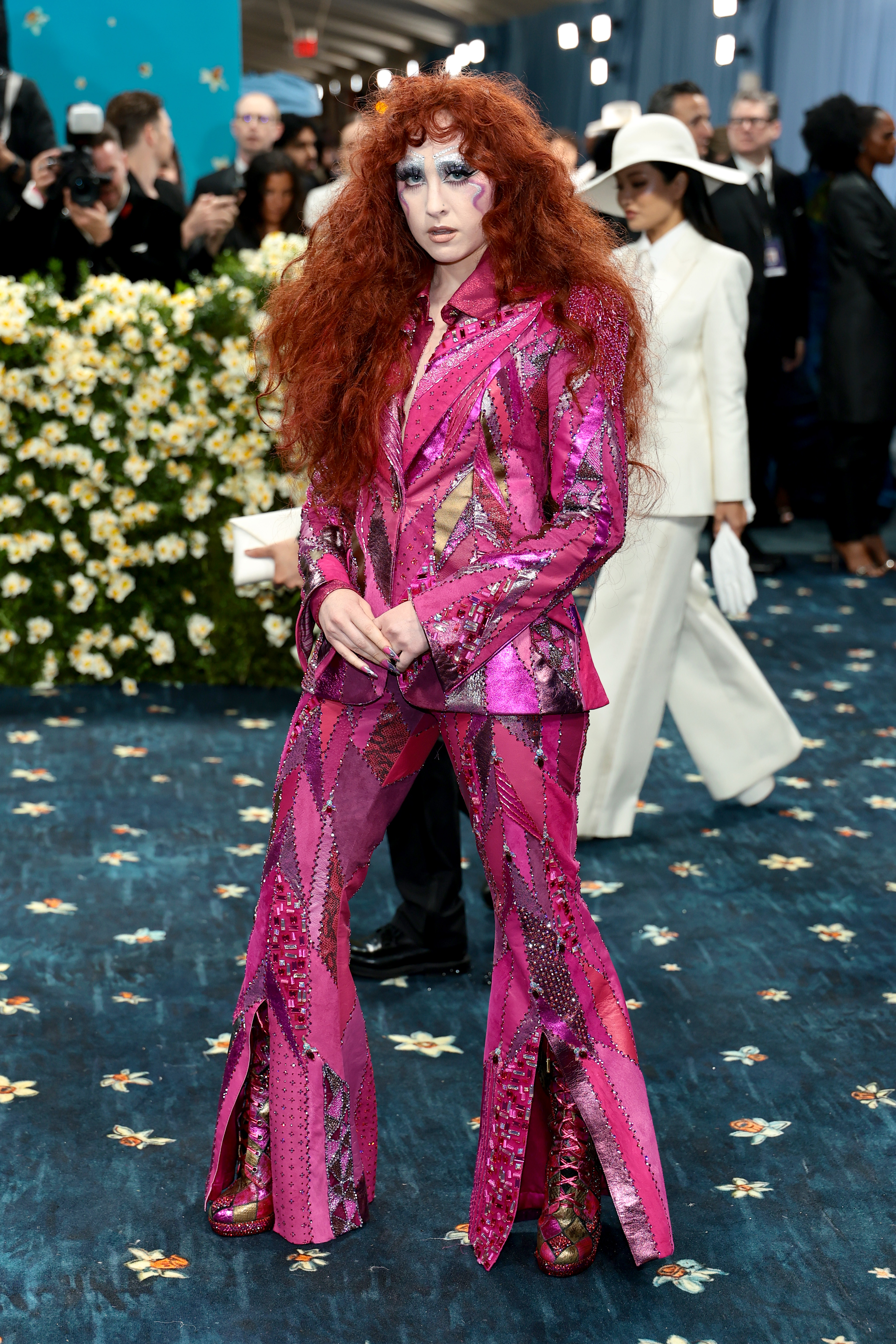 NEW YORK, NEW YORK - MAY 05: Chappell Roan attends the 2025 Met Gala Celebrating 