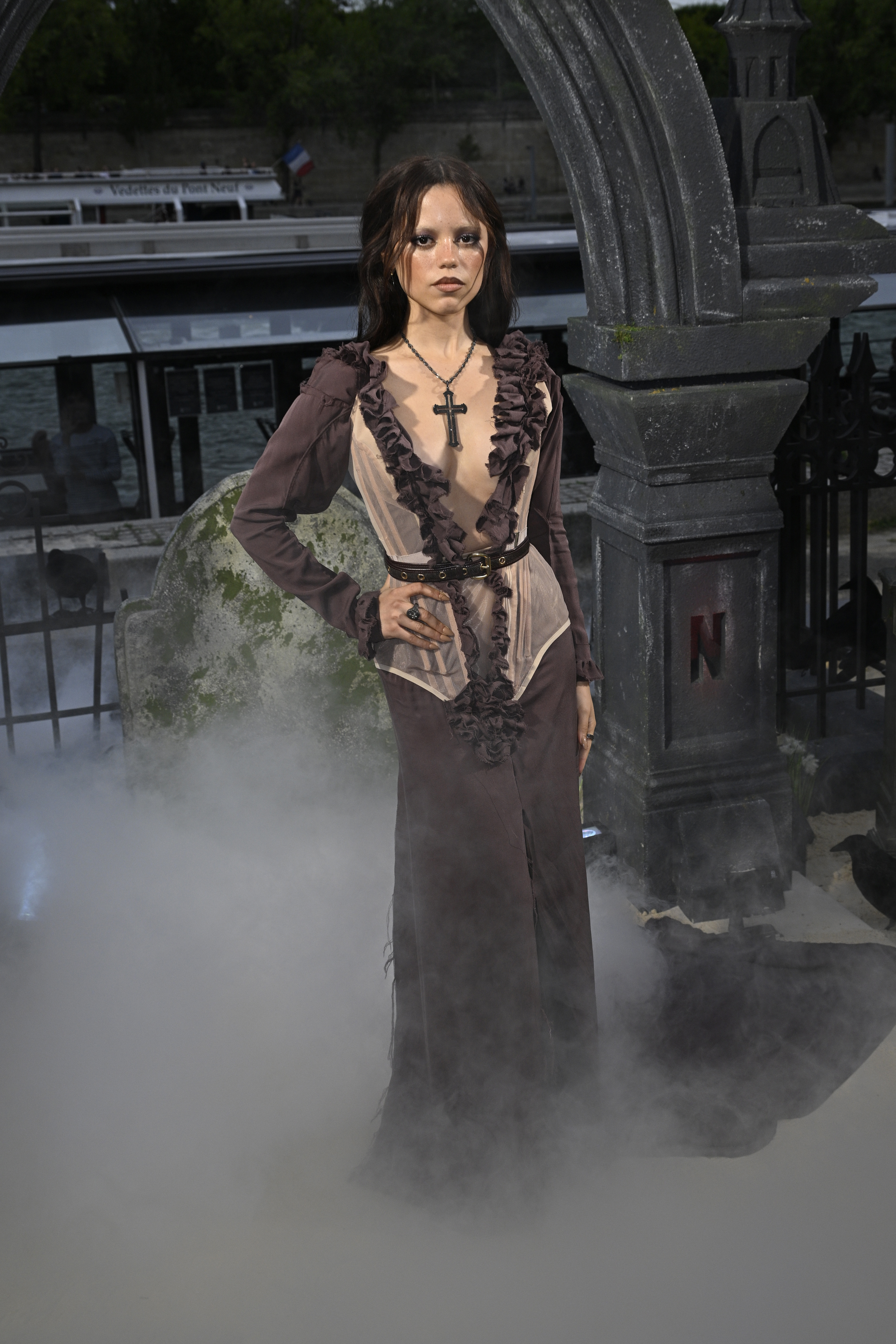 Jenna Ortega em Paris