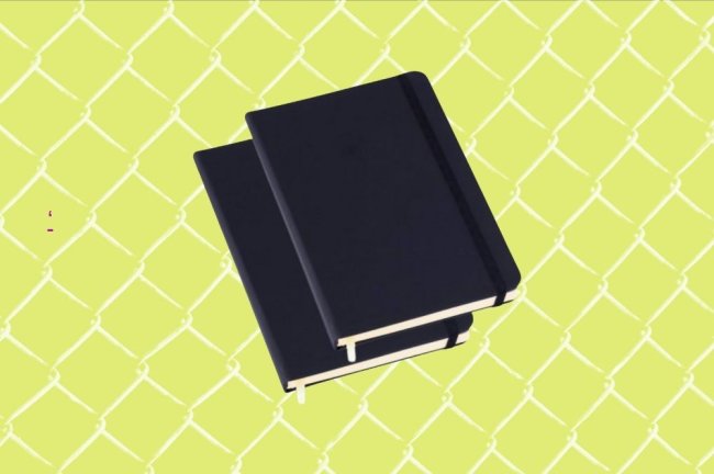 kit com 2 cadernos com elástico