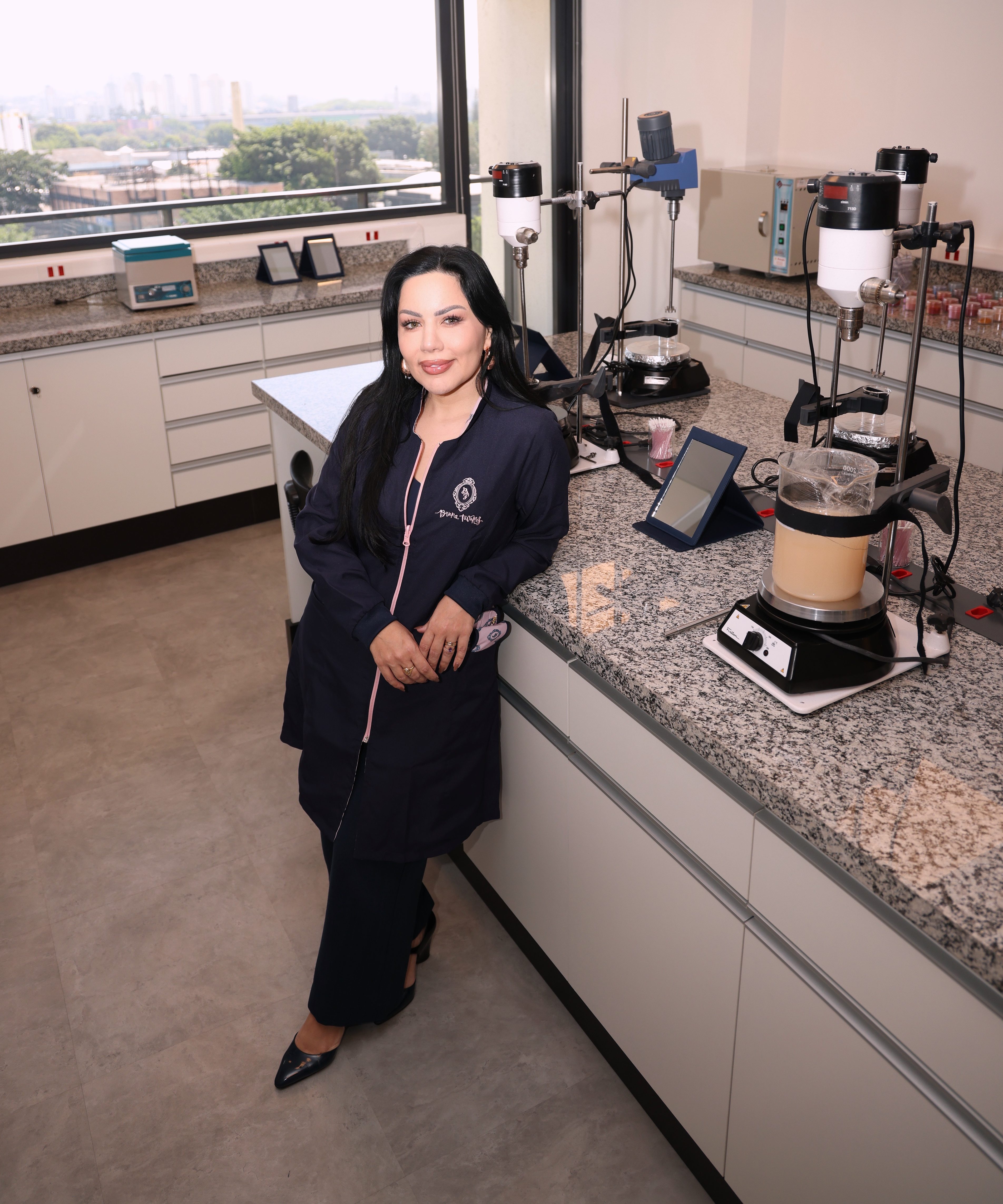 bruna-tavares-laboratorio-inovacao Bruna Tavares inaugura BT Innovation Lab, novo laboratório de pesquisa de sua marca de beleza